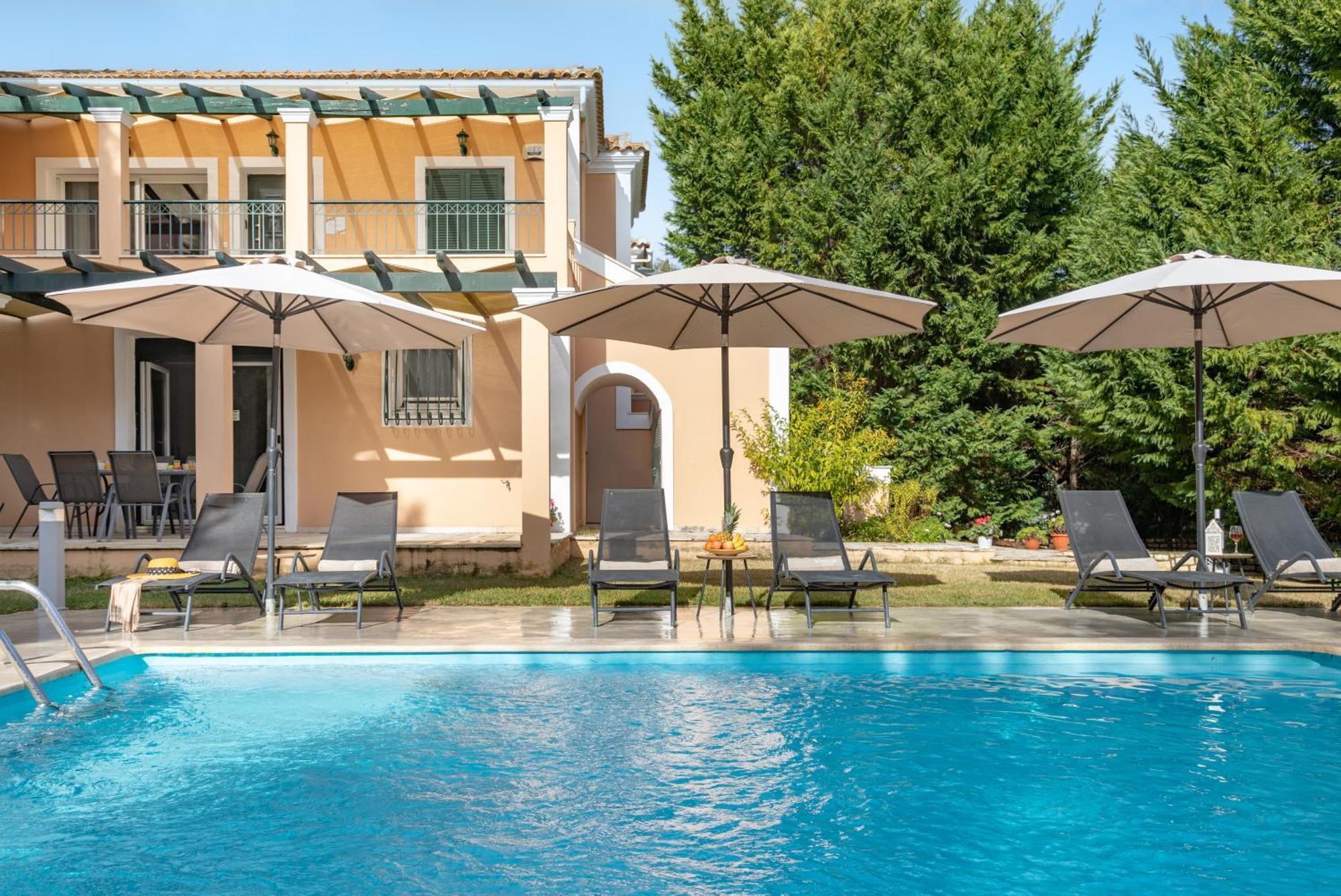 Eleonas Luxury Homes Gardeládes エクステリア 写真